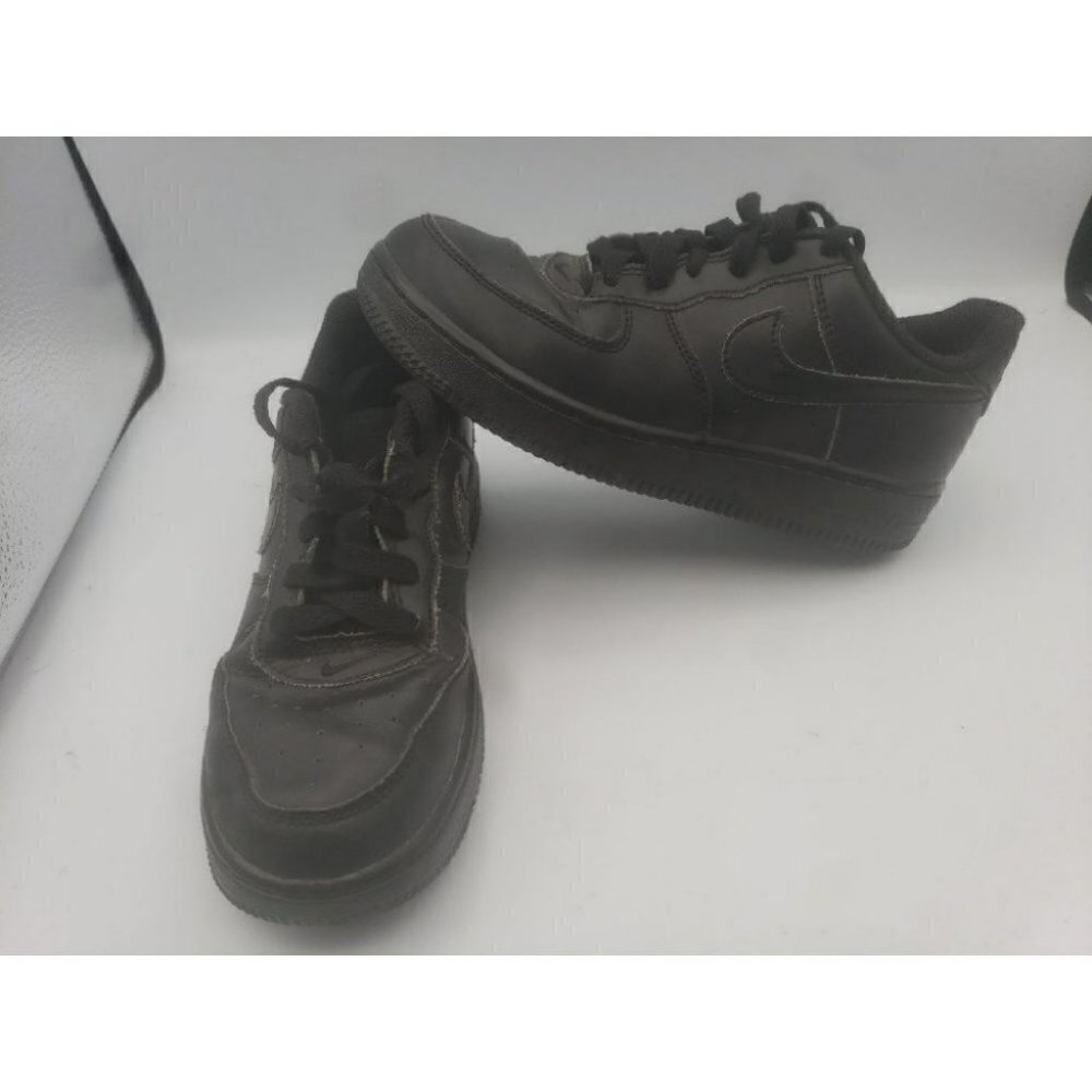 Nike Air Force 1 Low Shoes Triple Black 314192-009 Black Low Top Youth Size 2Y